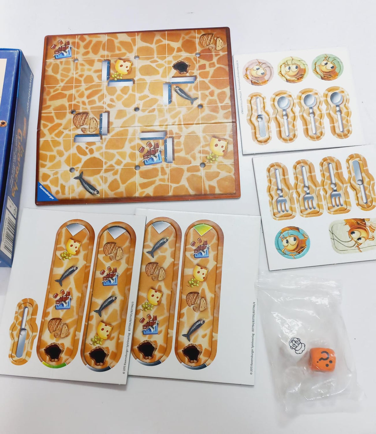Ravensburger La Cucaracha Board Game - Make Clever Turns